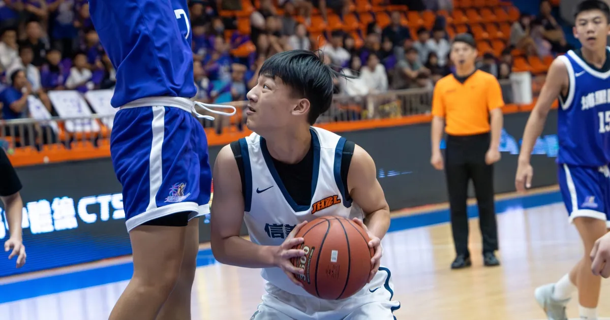 《籃球》射手群火力全開！信義國中20分大勝埔里 明與金華爭奪金盃